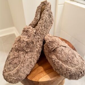 New Women’s Driving Moccasin Slippers Warm Faux Fur Cozy Slip On Loafers Brown